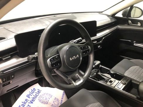New 2025 Kia K5 LXS FWD image 18