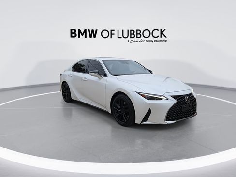 Used 2023 Lexus IS 300 w/ Comfort Package image 2