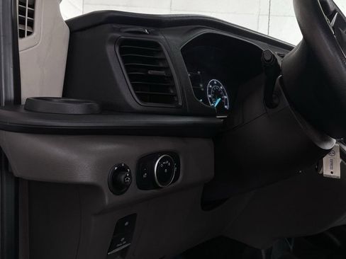 Used 2021 Ford Transit 250 Medium Roof image 20