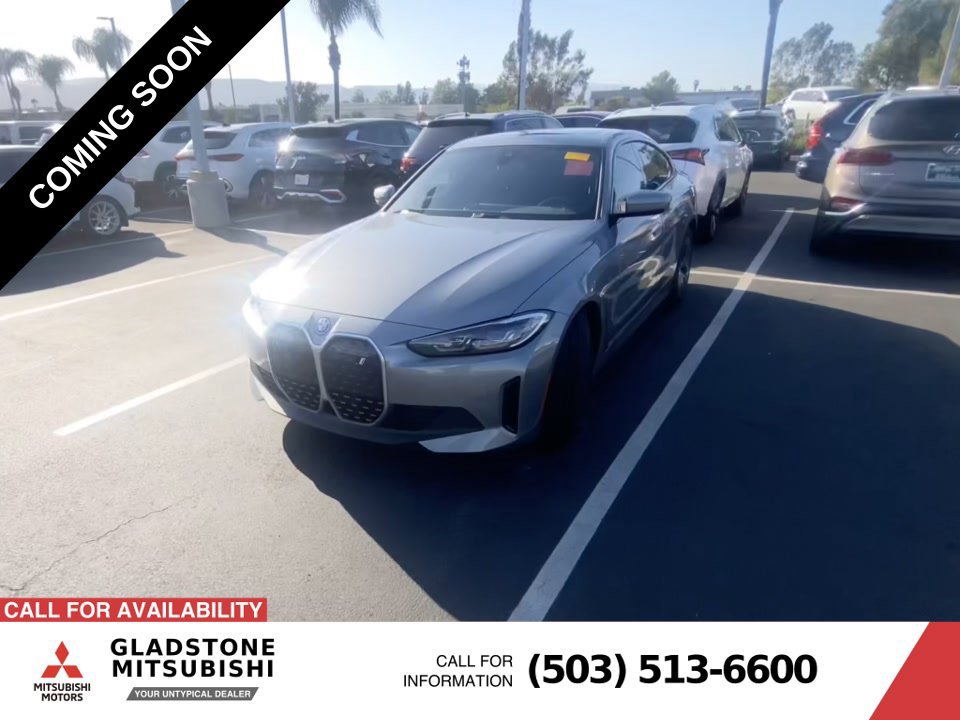 Used 2023 BMW i4 eDrive40 RWD image 1
