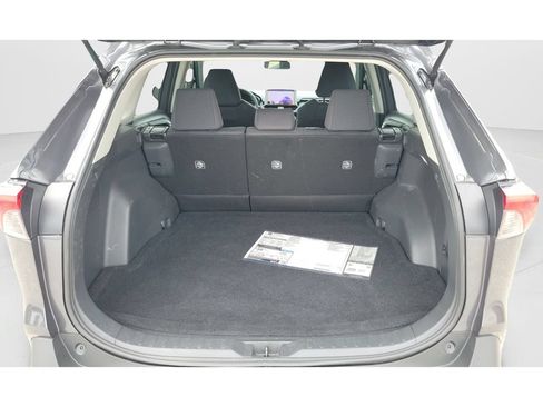 Certified 2024 Toyota RAV4 LE AWD/4WD image 9