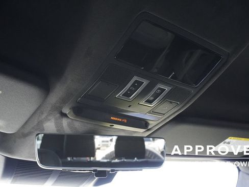 Used 2026 Land Rover Defender 90 V8 AWD/4WD image 16