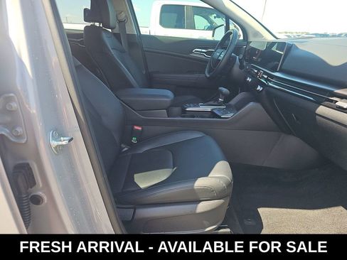 Used 2026 Kia Sportage EX image 12