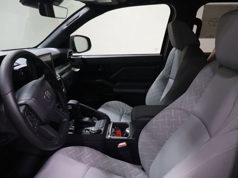 New 2026 Toyota Tacoma SR5 AWD/4WD image 8