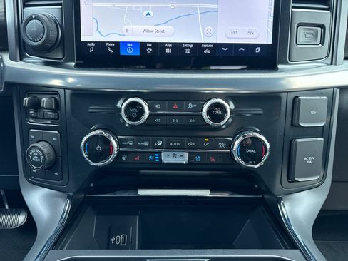 New 2025 Ford F150 Lariat w/ Equipment Group 501A Mid image 31