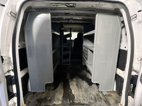 Used 2020 Nissan NV200 S FWD image 32