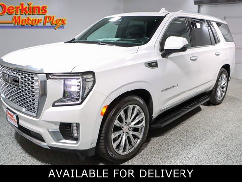 Used 2023 GMC Yukon Denali image 1