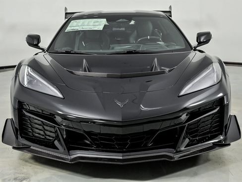 Used 2026 Chevrolet Corvette ZR1X AWD/4WD image 4