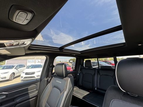 Used 2025 RAM 1500 Laramie image 29