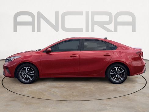 Used 2024 Kia Forte LXS FWD image 11