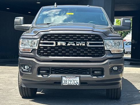 Used 2024 RAM 2500 Big Horn w/ Sport Appearance Package AWD/4WD image 9