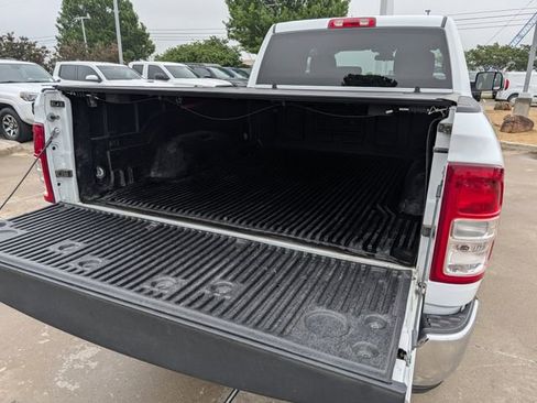 Used 2022 RAM 2500 Big Horn AWD/4WD image 29