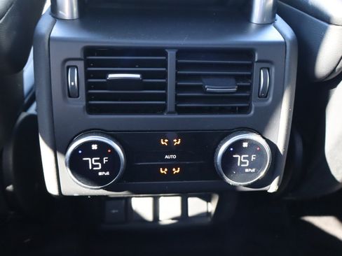 Used 2023 Land Rover Discovery S AWD/4WD image 16