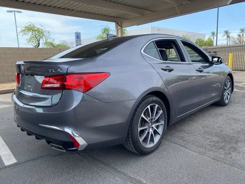 Used 2019 Acura TLX V6 FWD image 3