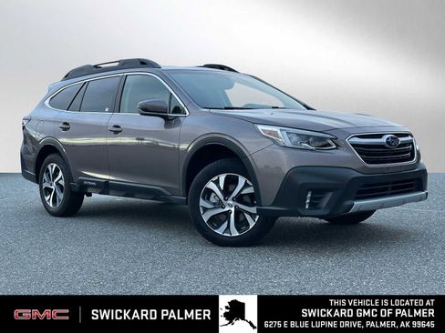 Used 2022 Subaru Outback Limited image 1