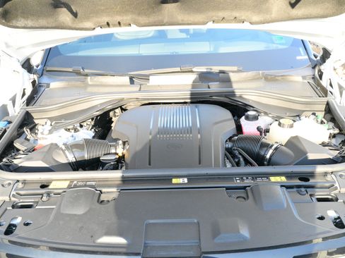 Used 2025 Land Rover Range Rover Long Wheelbase Autobiography image 60