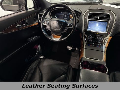 Used 2020 Lincoln Nautilus Reserve image 4