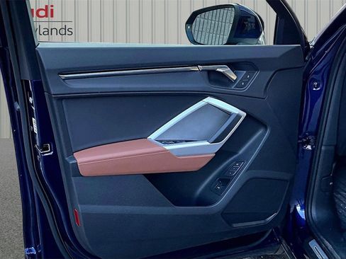 Used 2025 Audi Q3 2.0T Premium w/ Convenience Package image 20