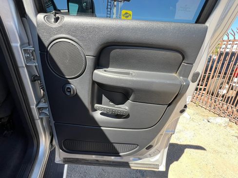 Used 2004 Dodge Ram 3500 Truck SLT w/ Trailer Tow Group image 25