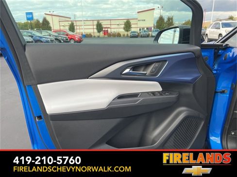 New 2026 Chevrolet Equinox EV LT image 21