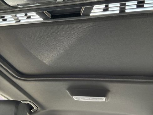 Used 2017 BMW 330e image 12