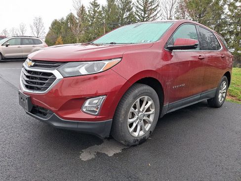 Used 2018 Chevrolet Equinox LT image 3