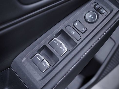 Used 2025 Honda Accord Sport image 19