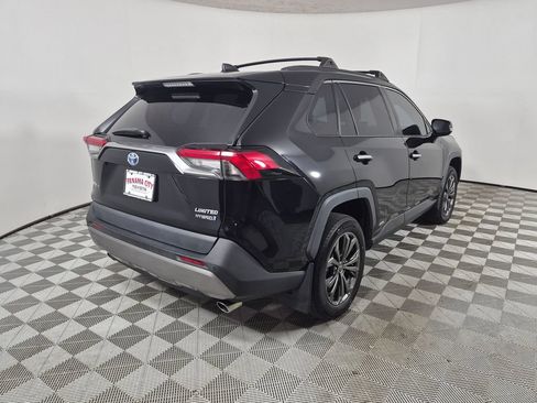 Used 2022 Toyota RAV4 Limited AWD/4WD image 3