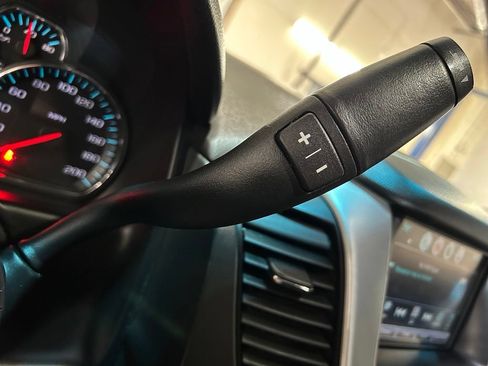 Used 2020 GMC Yukon SLT AWD/4WD image 30