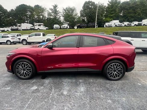 New 2025 Ford Mustang Mach-E Premium image 16