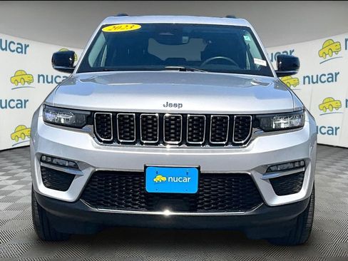 Used 2023 Jeep Grand Cherokee 4WD 4xe image 2