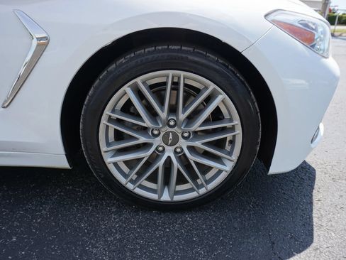 Used 2021 Genesis G70 2.0T RWD image 36