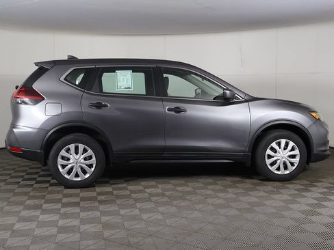 Used 2019 Nissan Rogue S AWD/4WD image 15
