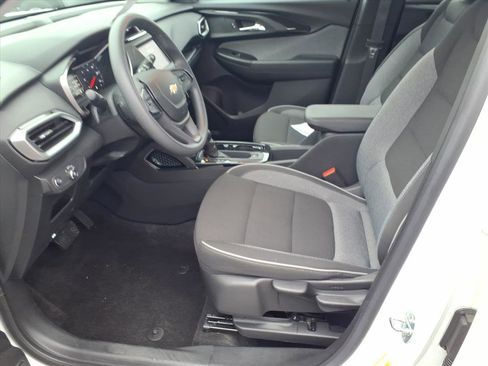 Certified 2023 Chevrolet TrailBlazer LS image 6