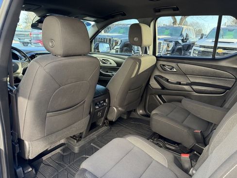 Certified 2022 Chevrolet Traverse LT image 13