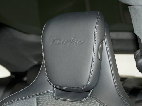 New 2026 Porsche Taycan Turbo AWD/4WD image 19