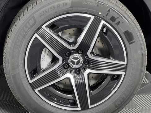 Used 2026 Mercedes-Benz GLC 300 4MATIC image 14