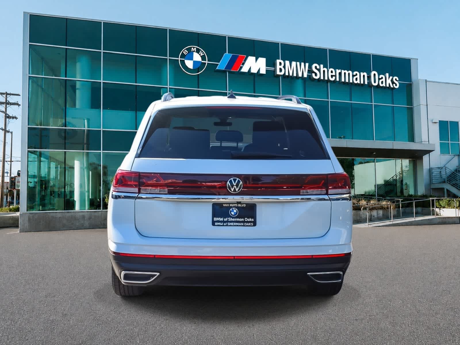 Used 2024 Volkswagen Atlas SE FWD image 5