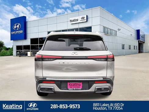 Used 2023 INFINITI QX60 Sensory w/ Vision Package AWD/4WD image 6
