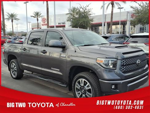 Used 2018 Toyota Tundra SR5 image 1