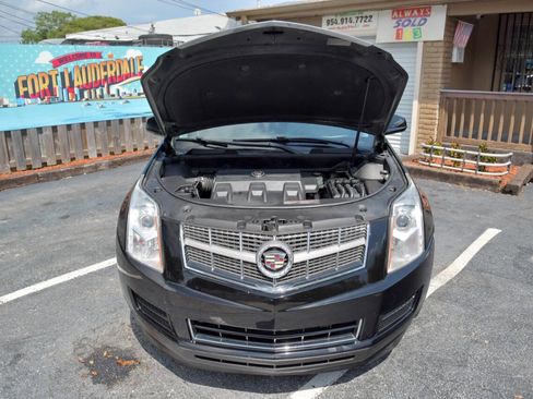Used 2011 Cadillac SRX 2WD image 18