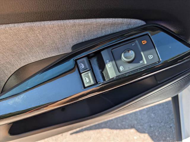 Certified 2023 Volkswagen ID.4 Pro RWD image 15