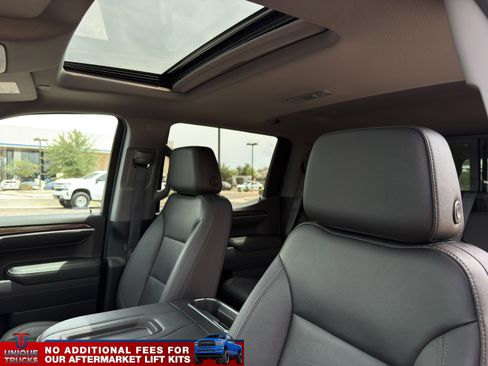 Used 2022 Chevrolet Silverado 1500 RST AWD/4WD image 21