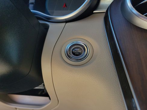 Certified 2020 Mercedes-Benz GLC 300 4MATIC image 29