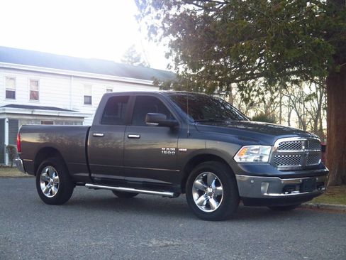 Used 2016 RAM 1500 Big Horn image 1