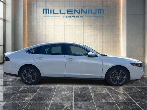 Used 2024 Honda Accord EX image 6