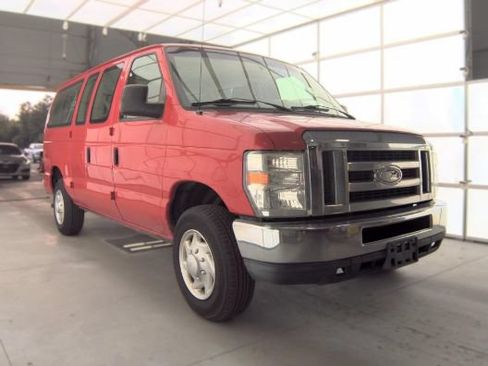 Used 2014 Ford E-150 and Econoline 150 Wagon RWD image 1