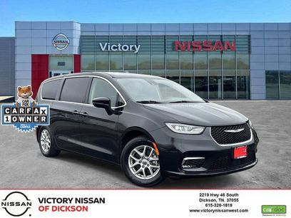 Used 2023 Chrysler Pacifica Touring-L