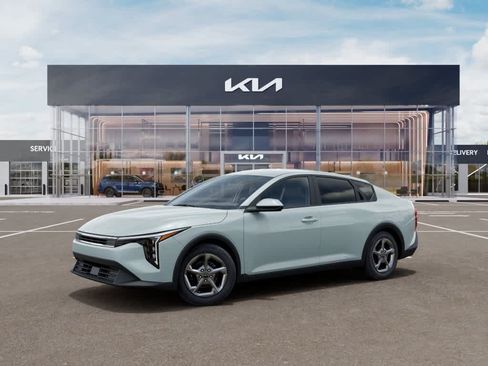 New 2026 Kia K4 FWD image 3