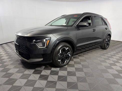 Used 2024 Kia Niro Wind image 3
